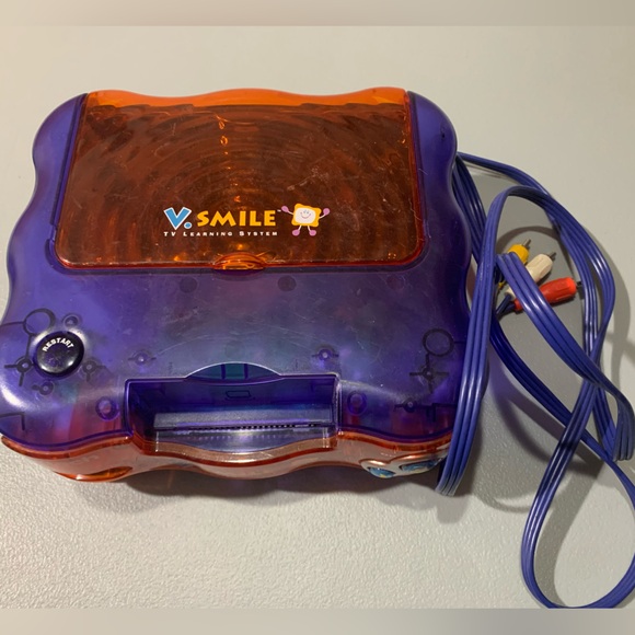 V.Smile Learning System Purple and Orange - Picture 1 of 14